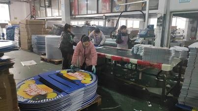 XY Glue Plotter with Adjustable 5L Glue Volume and 2-3Kg/h Output for Hot Melt and Cold PVA Glues